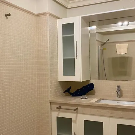 Penthouse Zentral Und Ruhig Gelegen Apartment *