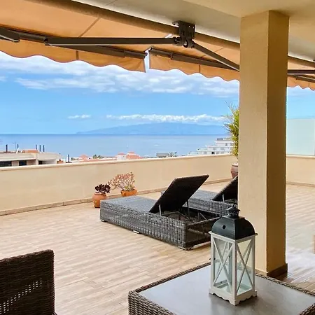 Penthouse Zentral Und Ruhig Gelegen * Puerto de Santiago (Tenerife)
